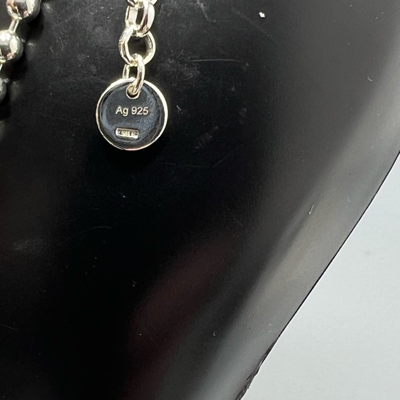 Authentic GUCCI Sterling Silver Double G Pendant Necklace - Picture 9 of 16